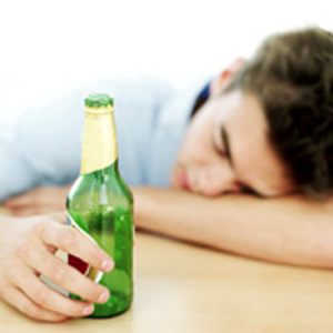 饮酒惹来慢性前列腺炎.jpg